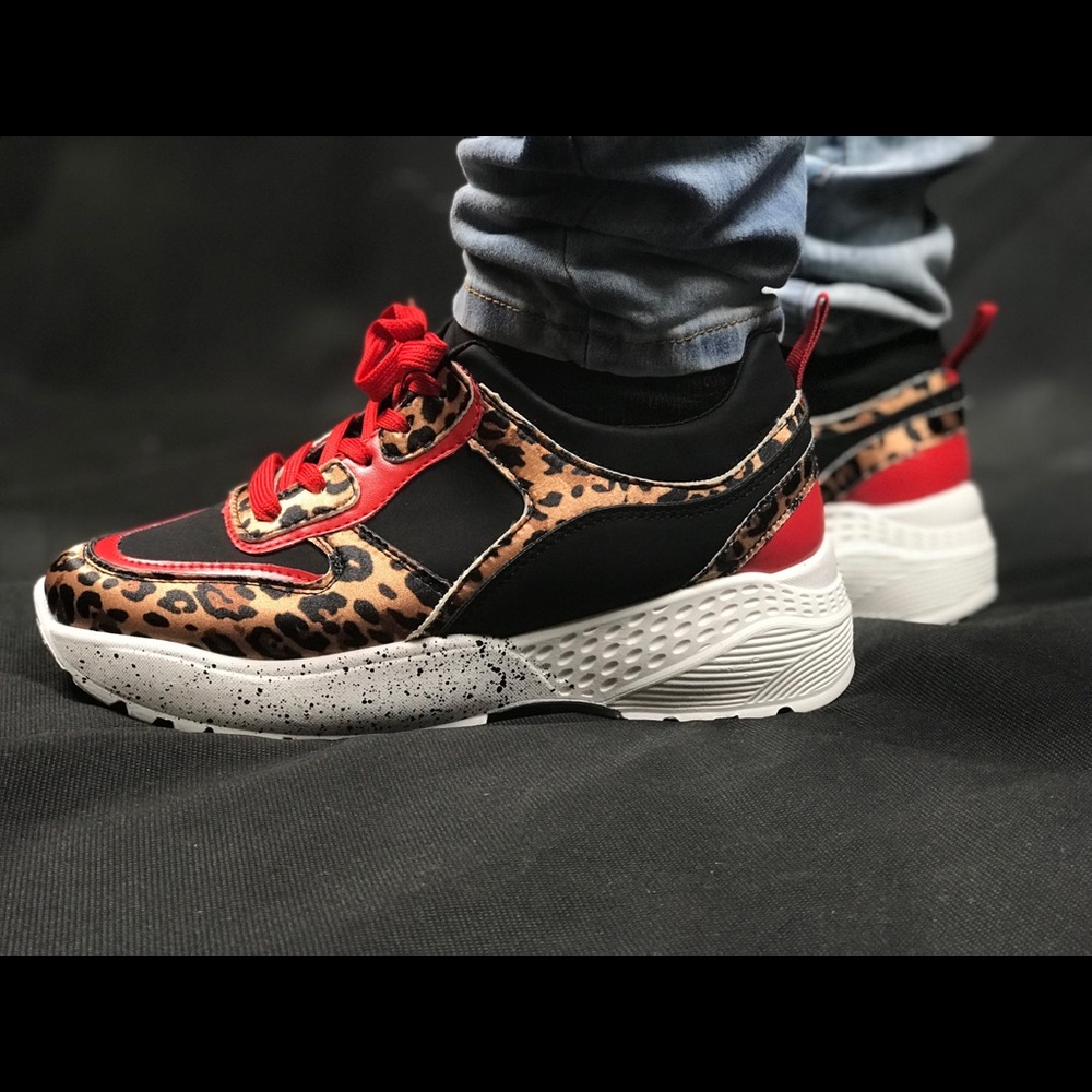 Shoes - Picture 2 of 2
